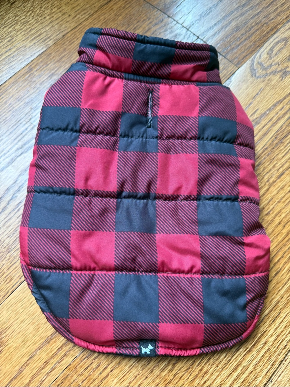 Hotel Doggy XS dog pet cat buffalo plaid red black coat jacket Xsmall
